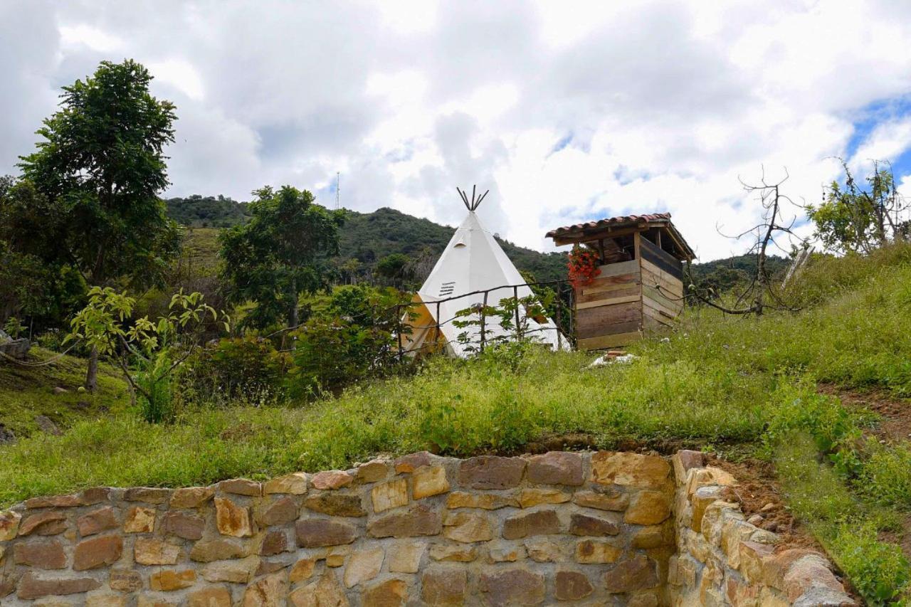 Hostal Las Valkirias Matanza ภายนอก รูปภาพ